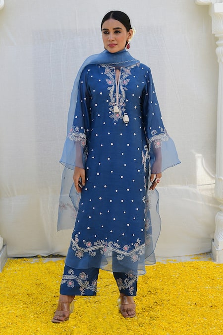 Label Niti Bothra_Blue Silk, Organza Embroidery Split V-neck Banaras Kurta Palazzo Set _Online_at_Aza_Fashions