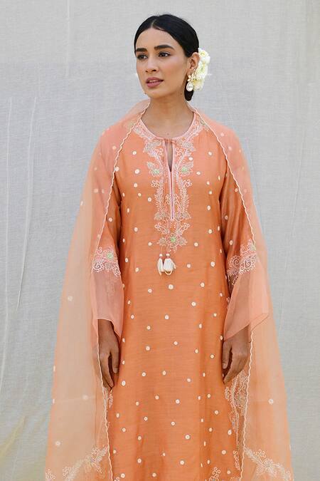 Buy_Label Niti Bothra_Peach Silk, Organza Embroidery Collared Banaras Kurta Palazzo Set _Online_at_Aza_Fashions