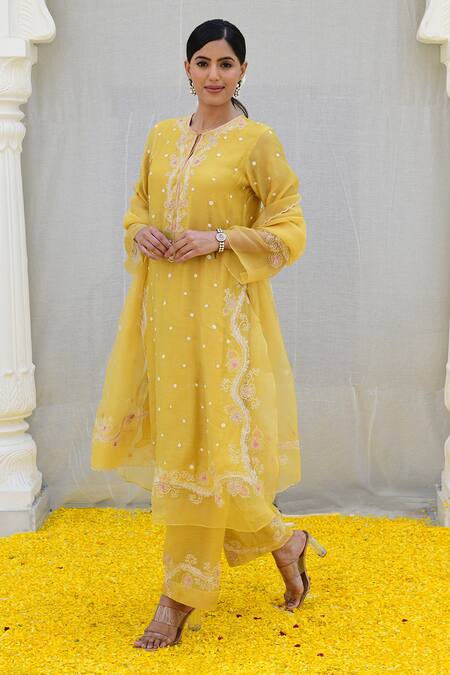 Shop_Label Niti Bothra_Yellow Silk, Organza Embroidery Split V-neck Banaras Tie-up Kurta Palazzo Set _Online_at_Aza_Fashions