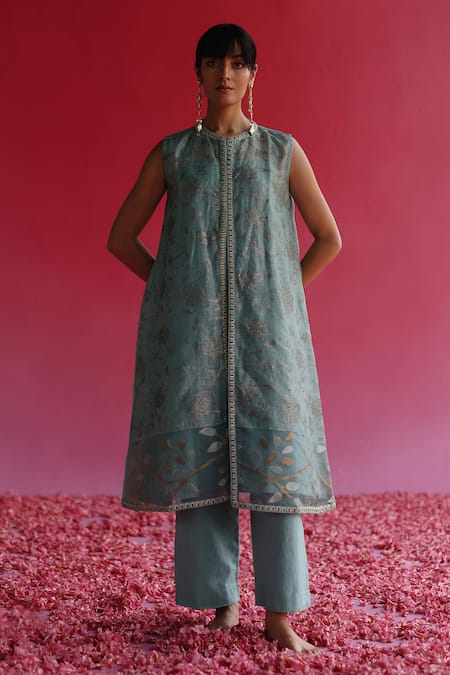 Taisha Pushti Linen Silk Handloom Jacket Kurta 