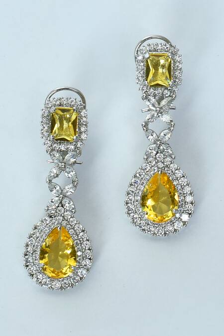 Shop_Vivinia By Vidhi Mehra_Yellow Stones Embellished Layered Necklace Set _Online_at_Aza_Fashions