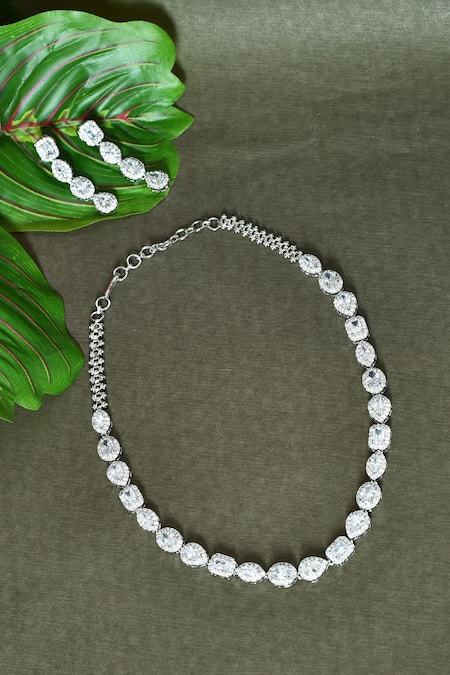 Shop_Vivinia By Vidhi Mehra_Silver Plated Zari Zircon Diamonds Studded Choker Necklace Set _at_Aza_Fashions
