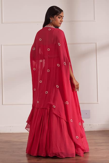 Shop Sonal Pasrija Fuchsia Silk Pearls, Sequins, Cut Work Sweetheart Embellished Cape Lehenga Set at Aza Fashions Shop_Sonal Pasrija_Fuchsia Silk Pearls, Sequins, Cut Work Sweetheart Embellished Cape Lehenga Set _at_Aza_Fashions