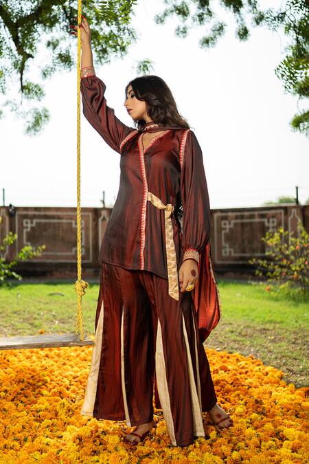 Buy_The Home Affair_Maroon Crepe Gota Patti V-neck Embroidered Wrap-over Kurta Pant Set _Online_at_Aza_Fashions