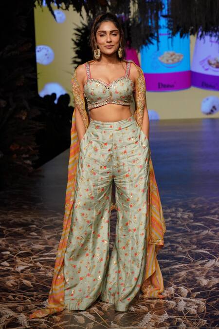 Buy_Gopi Vaid_Green Tussar, Organza Mirrors, Sequins Floral Print Bustier Set With Cape 