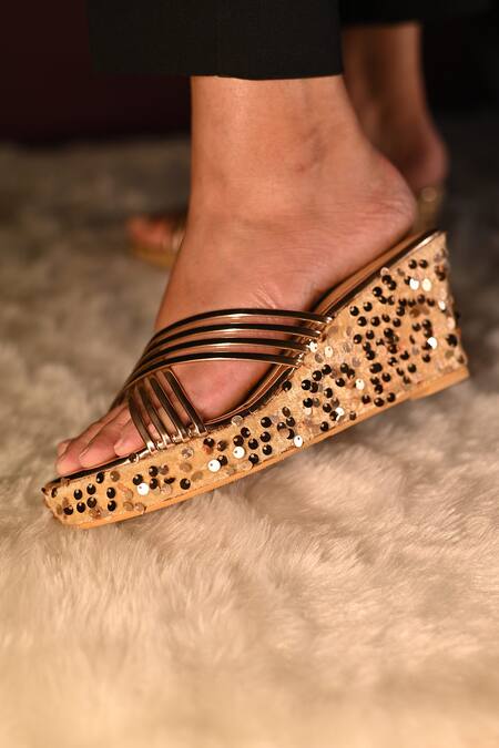 Buy Miraki Pink Sequin Embellished Wedges Buy_Miraki_Pink Sequin Embellished Wedges