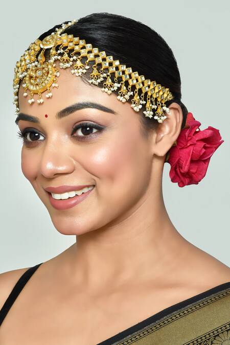 Buy_Vivinia By Vidhi Mehra_Gold Plated Kundan Embellished Mathapatti _Online_at_Aza_Fashions