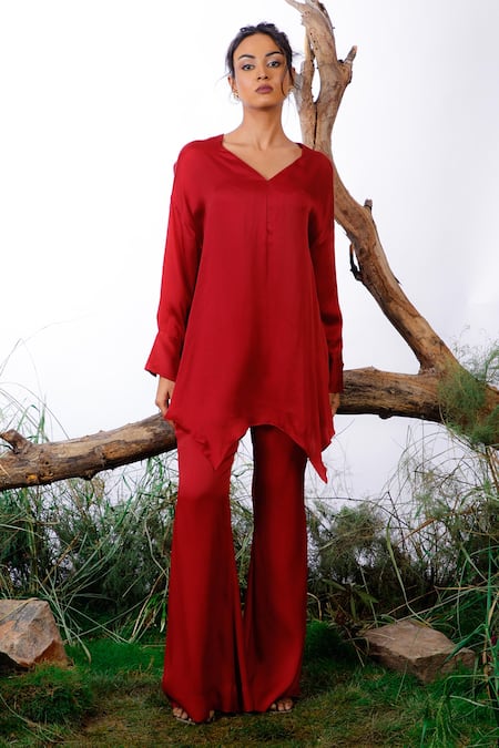 Shop_Omana By Ranjana Bothra_Red Satin V-neck Asymmetric Hm Top With Pant _Online_at_Aza_Fashions