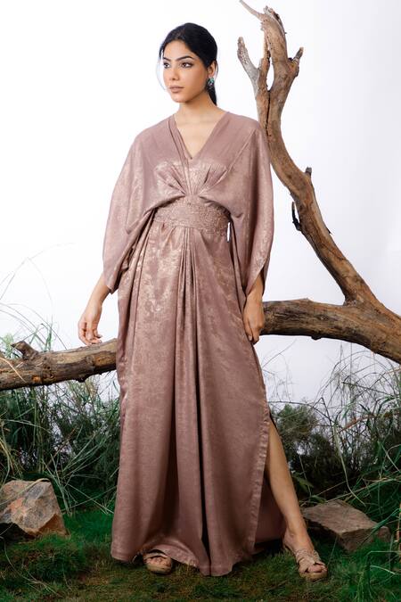 Omana By Ranjana Bothra Gold Satin Embroidery V-neck Lisa Metallic Kaftan With Belt Online at Aza Fashions Omana By Ranjana Bothra_Gold Satin Embroidery V-neck Lisa Metallic Kaftan With Belt _Online_at_Aza_Fashions