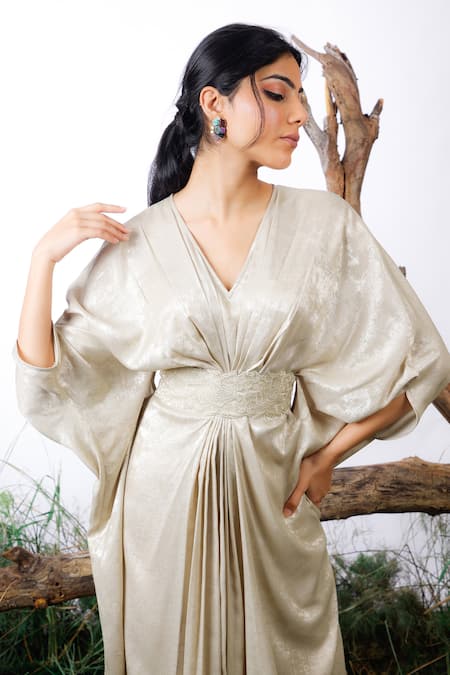 Shop Omana By Ranjana Bothra Gold Silk Embroidery V-neck Lisa Kaftan With Belt Online at Aza Fashions Shop_Omana By Ranjana Bothra_Gold Silk Embroidery V-neck Lisa Kaftan With Belt _Online_at_Aza_Fashions