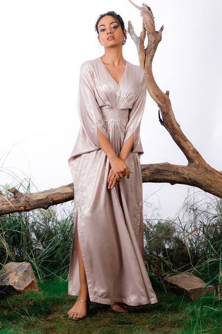 Buy_Omana By Ranjana Bothra_Pink Silk Embroidery V-neck Lisa Kaftan With Belt _Online_at_Aza_Fashions