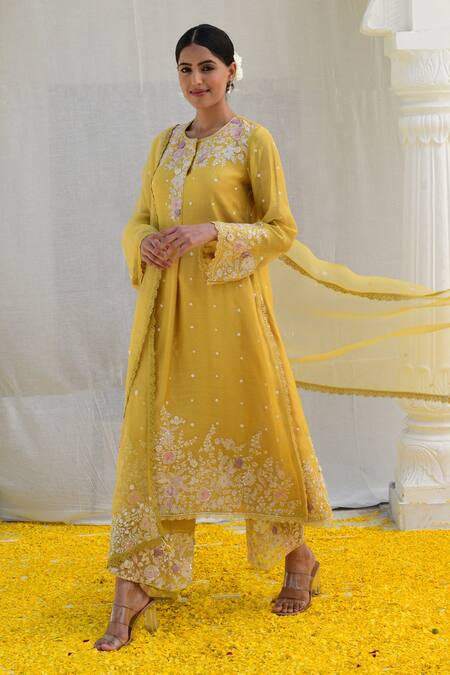 Label Niti Bothra_Yellow Silk, Chiffon Sequins, Pearls, Applique, Banaras Kurta Farshi Pant Set _Online_at_Aza_Fashions