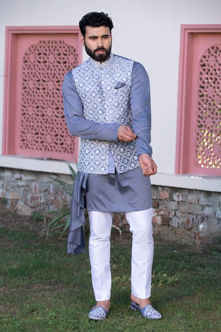 Buy White 2-Piece Ethnic Suit for Men by hangup Online | Ajio.com