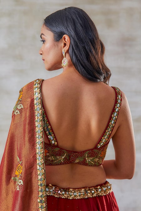 Studio Bagechaa Red Silk, Crepe Sequins, Diamonds, Mirrors, Gulab Aari Bridal Lehenga Set at Aza Fashions Studio Bagechaa_Red Silk, Crepe Sequins, Diamonds, Mirrors, Gulab Aari Bridal Lehenga Set _at_Aza_Fashions