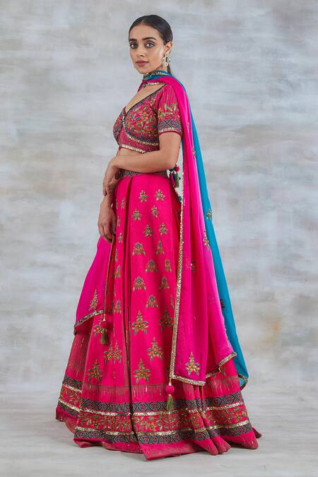 Buy Studio Bagechaa Magenta Silk, Crepe Embroidery, Tassels, Ban Phool Zari Bridal Lehenga Set Online at Aza Fashions Buy_Studio Bagechaa_Magenta Silk, Crepe Embroidery, Tassels, Ban Phool Zari Bridal Lehenga Set_Online_at_Aza_Fashions