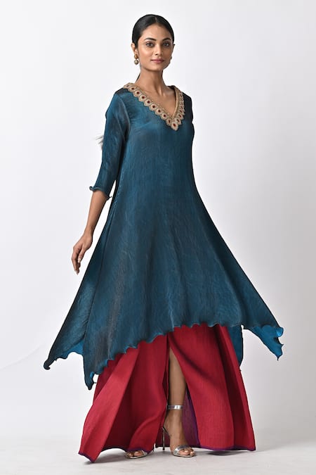 Buy_Kiran Uttam Ghosh_Blue Pleated Polyester Mix Printed Abstract V Neck Kaftan _Online_at_Aza_Fashions