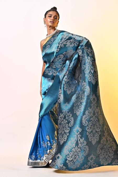 Kiran Uttam Ghosh Abstract Print Saree With Unstitched Blouse 