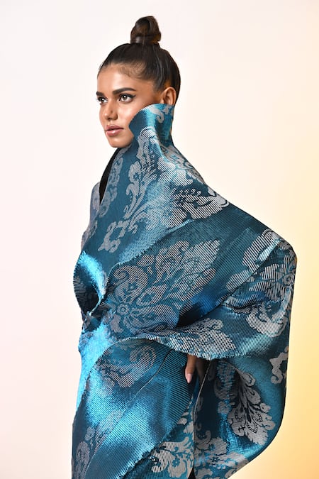 Buy_Kiran Uttam Ghosh_Blue Polyester Embroidery Abstract Print Saree With Unstitched Blouse _Online_at_Aza_Fashions