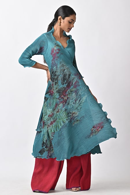 Kiran Uttam Ghosh Blue Pleated Polyester Mix Printed Abstract V Neck Pattern Angrakha  