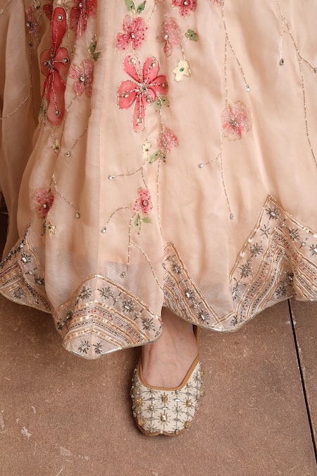 Shilpsutra_Beige Embroidered Kanakam Jewel Encrusted Juttis _Online_at_Aza_Fashions