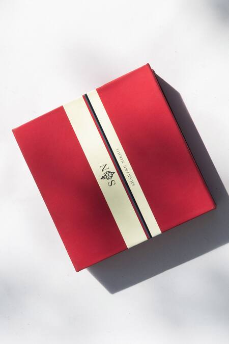 S&N By Shantnu Nikhil_Off White Zari, Beads, Cut Work Metallic Embellished Crest Brooch_Online_at_Aza_Fashions