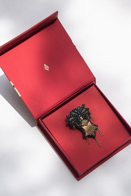 Shop S&N By Shantnu Nikhil Emerald Green Beads, Embroidery, Cut Work And Thread Embellished Crest Brooch at Aza Fashions Shop_S&N By Shantnu Nikhil_Emerald Green Beads, Embroidery, Cut Work And Thread Embellished Crest Brooch_at_Aza_Fashions