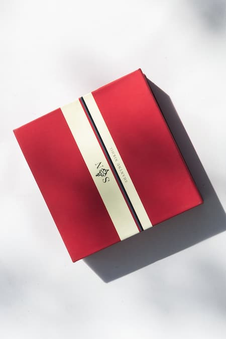 S&N By Shantnu Nikhil Emerald Green Beads, Embroidery, Cut Work And Thread Embellished Crest Brooch Online at Aza Fashions S&N By Shantnu Nikhil_Emerald Green Beads, Embroidery, Cut Work And Thread Embellished Crest Brooch_Online_at_Aza_Fashions