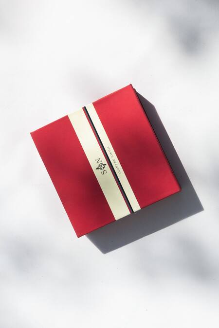 S&N By Shantnu Nikhil_Off White Beads, Zari, Chains Thread And Embroidered Crest Brooches_Online_at_Aza_Fashions