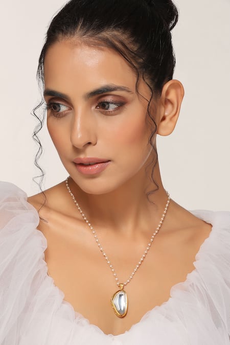 Shop Swabhimann Gold Plated Polki Embellished Pendant Necklace at Aza Fashions Shop_Swabhimann_Gold Plated Polki Embellished Pendant Necklace _at_Aza_Fashions