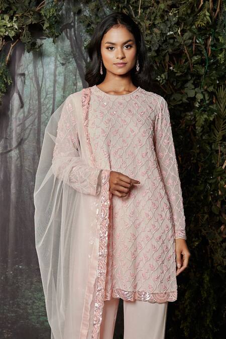 Kashmiraa_Pink Georgette, Net Embroidery, Cut Work Round Neck Kurta Pant Set _Online_at_Aza_Fashions