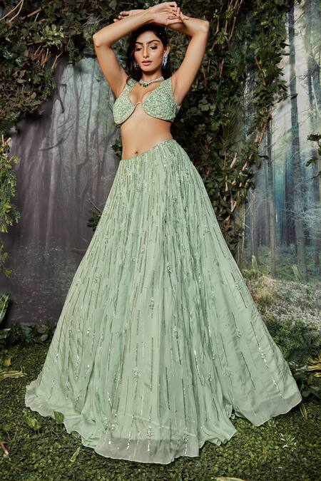 Kashmiraa Green Organza, Net Crystals Sweetheart Crsytals Embroidered Blouse Lehenga Set at Aza Fashions Kashmiraa_Green Organza, Net Crystals Sweetheart Crsytals Embroidered Blouse Lehenga Set _at_Aza_Fashions