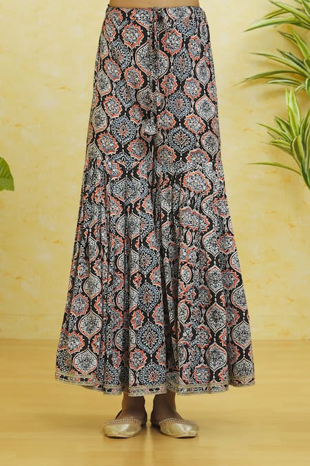 Buy_Samyukta Singhania_Black Cotton, Net Lace V-neck Hand Block Print Kurta Sharara Set _Online_at_Aza_Fashions