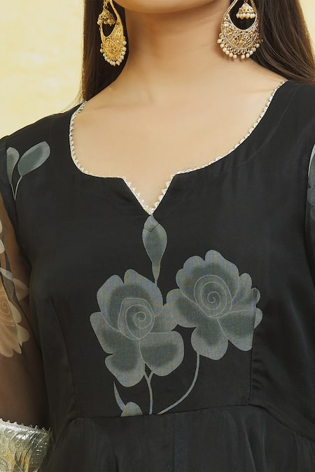 Buy_Samyukta Singhania_Black Organza, Cotton Gota Patti Split V-neck Floral Print Anarkali Set _Online_at_Aza_Fashions