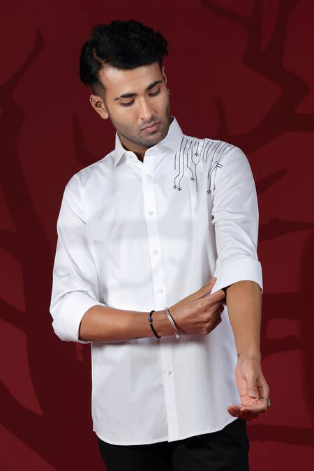 Buy_Albino_White Cotton Placement Embroidered Shirt_Online_at_Aza_Fashions