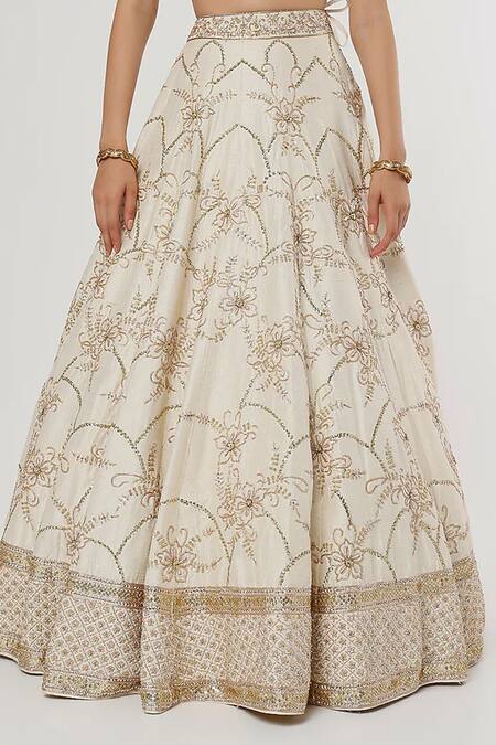 Shop Sanjana Thakur Ivory Pure Raw Silk Hand Embroidered Aari Plunge V Neck And Bridal Lehenga Set Online at Aza Fashions Shop_Sanjana Thakur_Ivory Pure Raw Silk Hand Embroidered Aari Plunge V Neck And Bridal Lehenga Set _Online_at_Aza_Fashions
