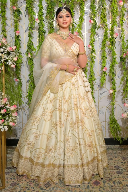 Sanjana Thakur Floral Hand Embroidered Bridal Lehenga Set 