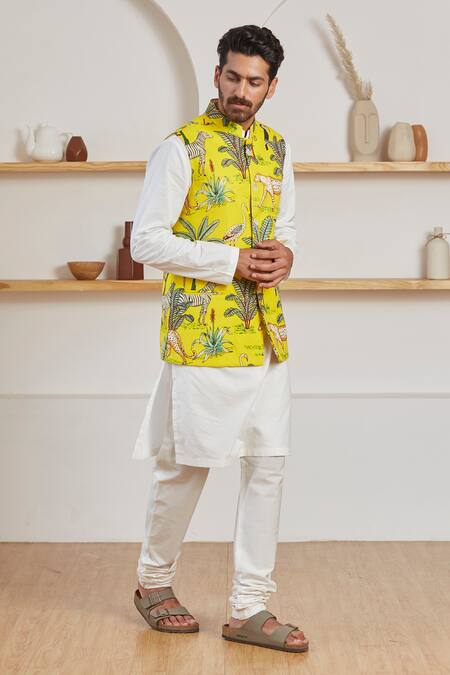 Buy_Label Kheerganga_Yellow Cotton Animal Print Nehru Jacket _Online_at_Aza_Fashions