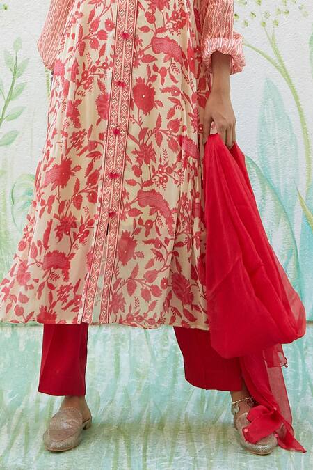 Basil Leaf_Pink Chiffon Tassels V-neck Straight Floral Print Kurta Set _Online_at_Aza_Fashions