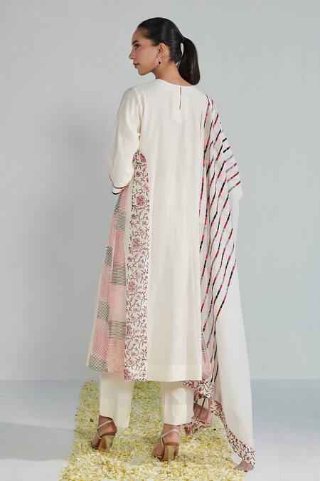 Shop Neelu Sethi Off White Handloom Cotton, Chanderi Sequins, Embroidery Panelled Kurta Pant Set at Aza Fashions Shop_Neelu Sethi_Off White Handloom Cotton, Chanderi Sequins, Embroidery Panelled Kurta Pant Set_at_Aza_Fashions