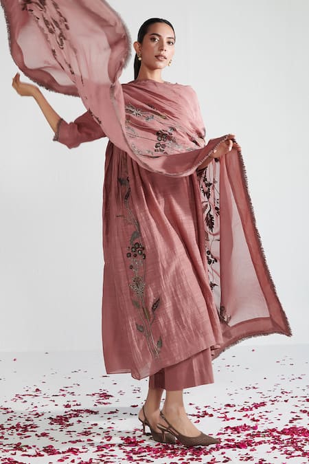 Buy Neelu Sethi Pink Handloom , Satin, Linen, Chanderi Back Gathered Kurta Set Online at Aza Fashions Buy_Neelu Sethi_Pink Handloom , Satin, Linen, Chanderi Back Gathered Kurta Set_Online_at_Aza_Fashions