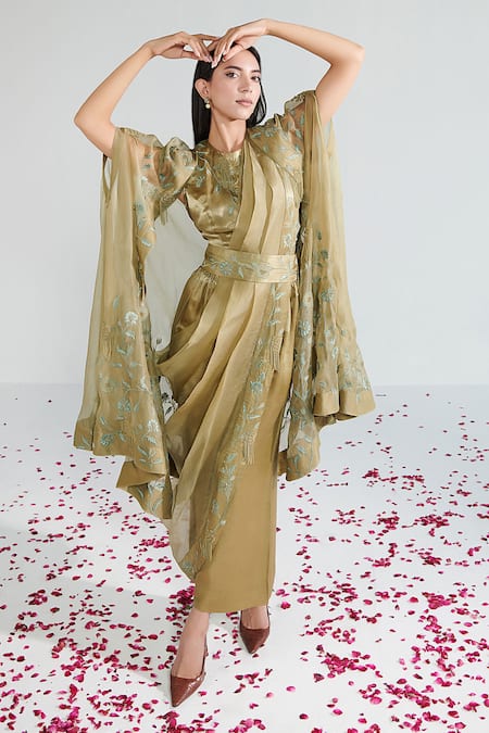 Neelu Sethi Green Lurex Chanderi Embroidered Bead And Resham Work Cape Open Floral Pant Set Online at Aza Fashions Neelu Sethi_Green Lurex Chanderi Embroidered Bead And Resham Work Cape Open Floral Pant Set_Online_at_Aza_Fashions