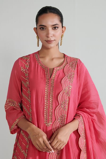Neelu Sethi_Fuchsia Handloom Cotton, Chanderi Embroidery, Gota Patti, Diamonds Kurta Set_Online_at_Aza_Fashions