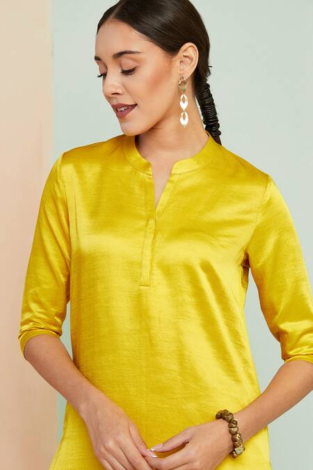 Seven_Yellow Linen Silk Viscose Notched Canary Kurta And Pant Set _at_Aza_Fashions