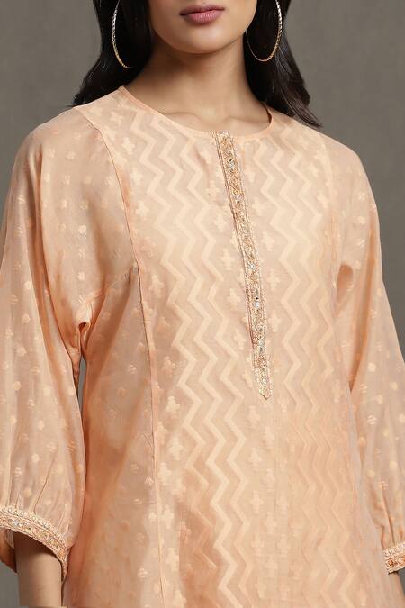 Shop_Ritu Kumar_Peach Cotton, Silk Embroidery Round Neck Geometric Pattern Short Kurta_Online_at_Aza_Fashions