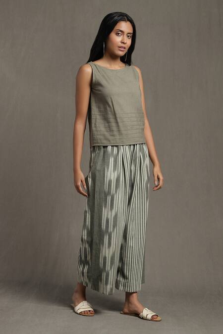 Buy Ritu Kumar Green Cotton Boat , Open Stripe Print Shrug Palazzo Set Buy_Ritu Kumar_Green Cotton Boat , Open Stripe Print Shrug Palazzo Set