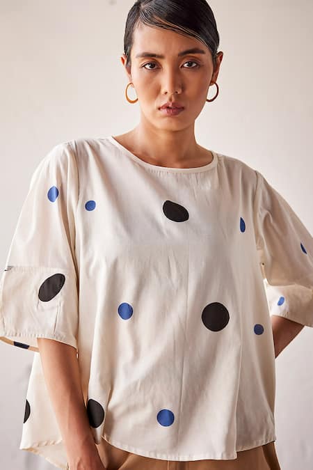 Kharakapas Off White Cotton Round Neck Poppins Polka Print Top Online at Aza Fashions Kharakapas_Off White Cotton Round Neck Poppins Polka Print Top _Online_at_Aza_Fashions