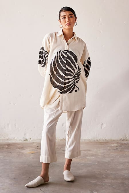 Buy Kharakapas Off White Cotton, Linen, Polyester Shawl Neck Summer Fling Shirt And Trouser Set Online at Aza Fashions Buy_Kharakapas_Off White Cotton, Linen, Polyester Shawl Neck Summer Fling Shirt And Trouser Set _Online_at_Aza_Fashions