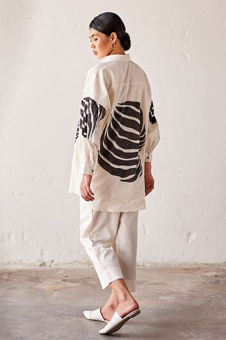 Shop Kharakapas Off White Cotton, Linen, Polyester Shawl Neck Summer Fling Shirt And Trouser Set Online at Aza Fashions Shop_Kharakapas_Off White Cotton, Linen, Polyester Shawl Neck Summer Fling Shirt And Trouser Set _Online_at_Aza_Fashions