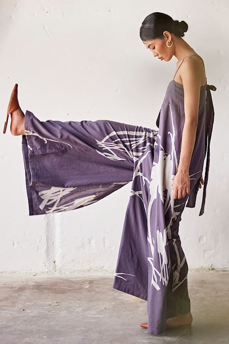 Buy_Kharakapas_Grey Cotton Square Neck Lino Print Jumpsuit _Online_at_Aza_Fashions