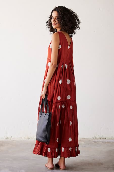 Shop Kharakapas Red Cotton V-neck Earthen Hues Shibori Tie-dyed Tiered Dress at Aza Fashions Shop_Kharakapas_Red Cotton V-neck Earthen Hues Shibori Tie-dyed Tiered Dress _at_Aza_Fashions